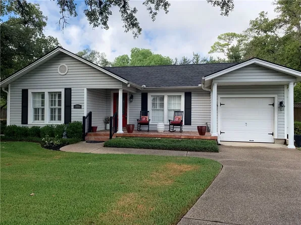 306 Timber St, College Station, TX 77840