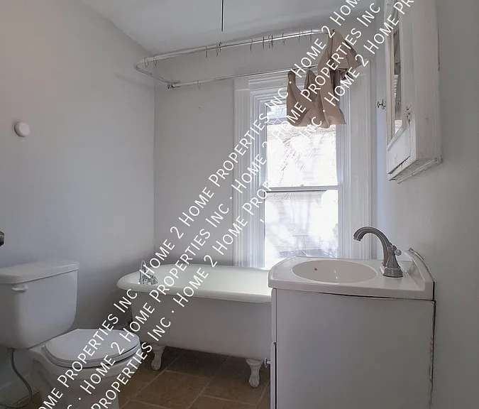 261 Curry Ave — Photo 10