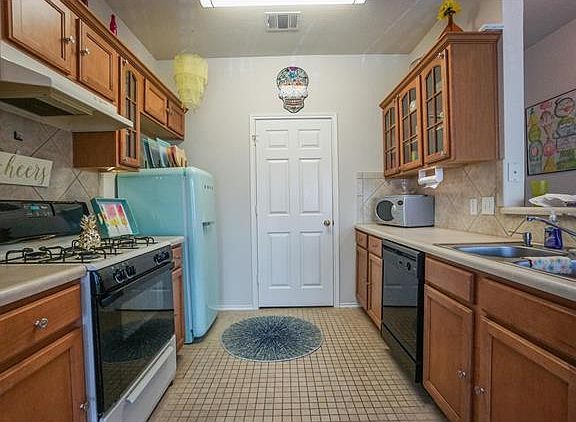 4th image of 1481 E Old Settlers Blvd APT 801
