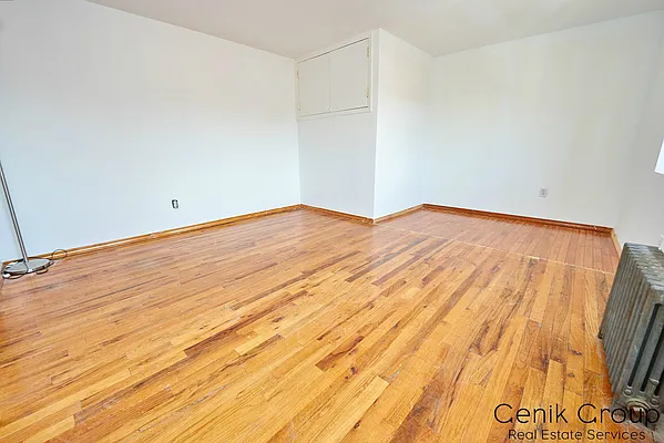 Rented by Genik Group Corp | media 19