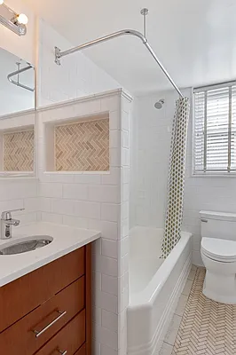Sold by Corcoran | media 7