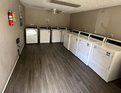 Ketwood Apartments — Photo 7