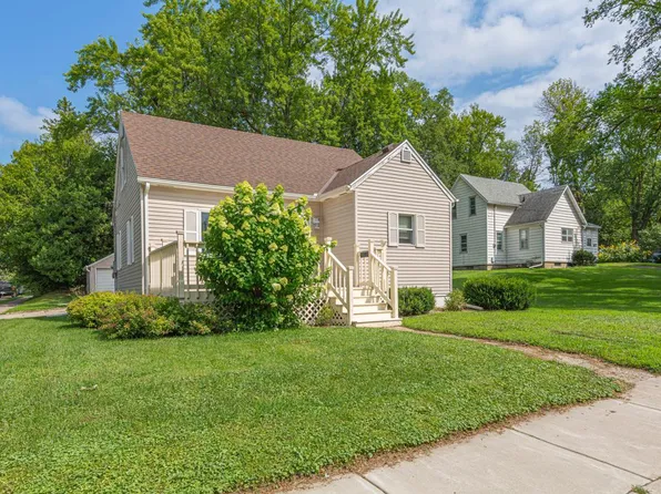 1020 Saint Jacob Ave, Albert Lea, MN 56007
