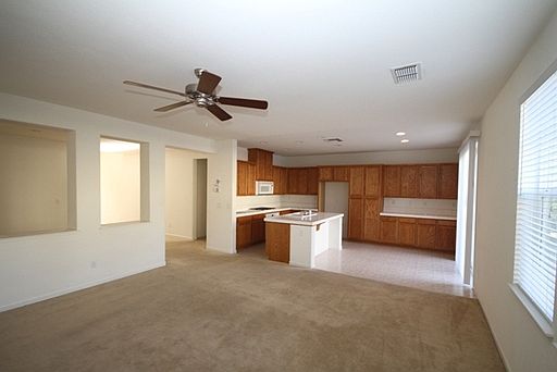 4th image of 10241 Shoech Way