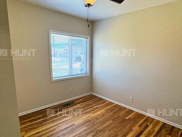 6654G E Primrose Dr — Photo 5