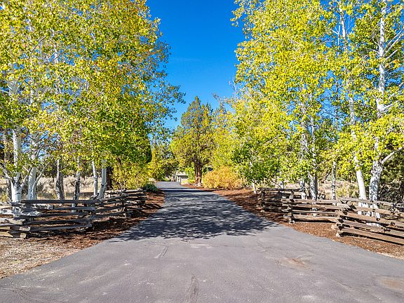 5th image of 6755 SW Mount Bachelor Dr