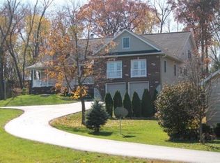 441 Water St, Cambridge, WI 53523