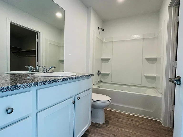 4506 Zoe Pass — Photo 14