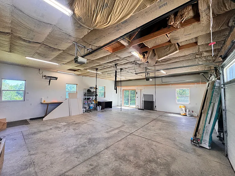 1826 Okra Blvd — Photo 18