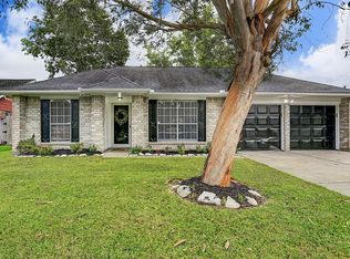 2921 Forest Hills Dr, League City, TX 77573