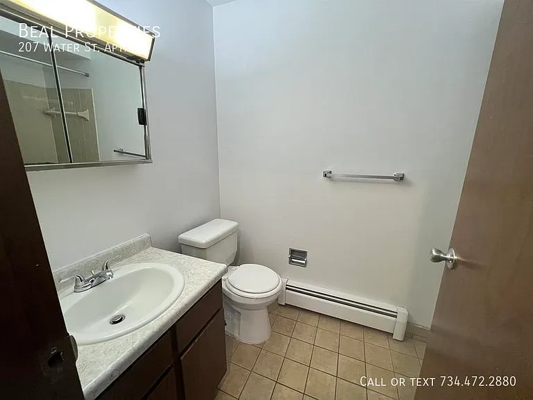 207 Water St #9 — Photo 7