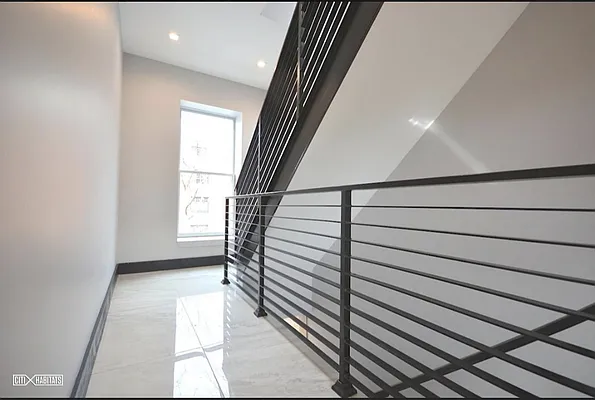 Rented by Corcoran | media 46