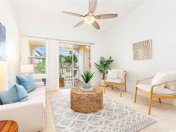 94-510 Lumiaina St APT F202, Waipahu, HI 96797