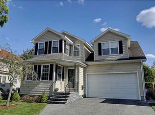 23 Mount Ave, Providence, RI 02906