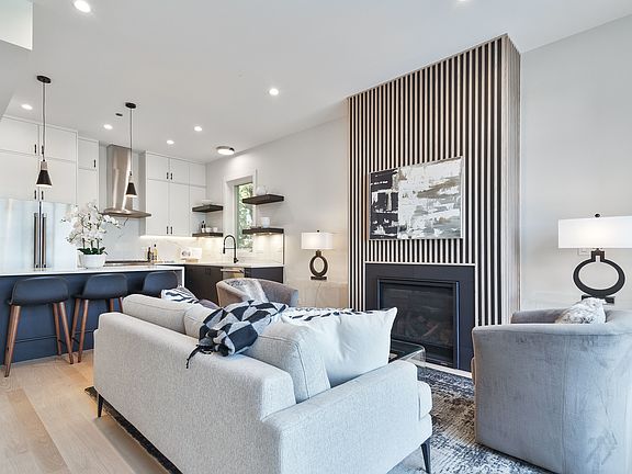 3rd image of 4119 N Ashland Ave #3N