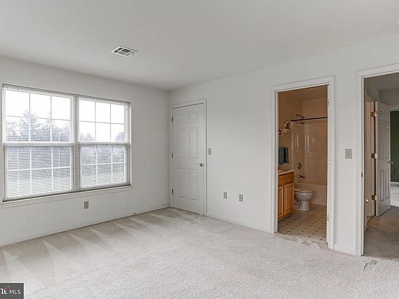5th image of 126 Sparrow Rd