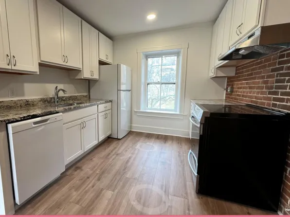 253 S Union St #2C, Burlington, VT 05401