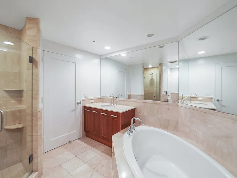 8100 River Rd #601 — Photo 17