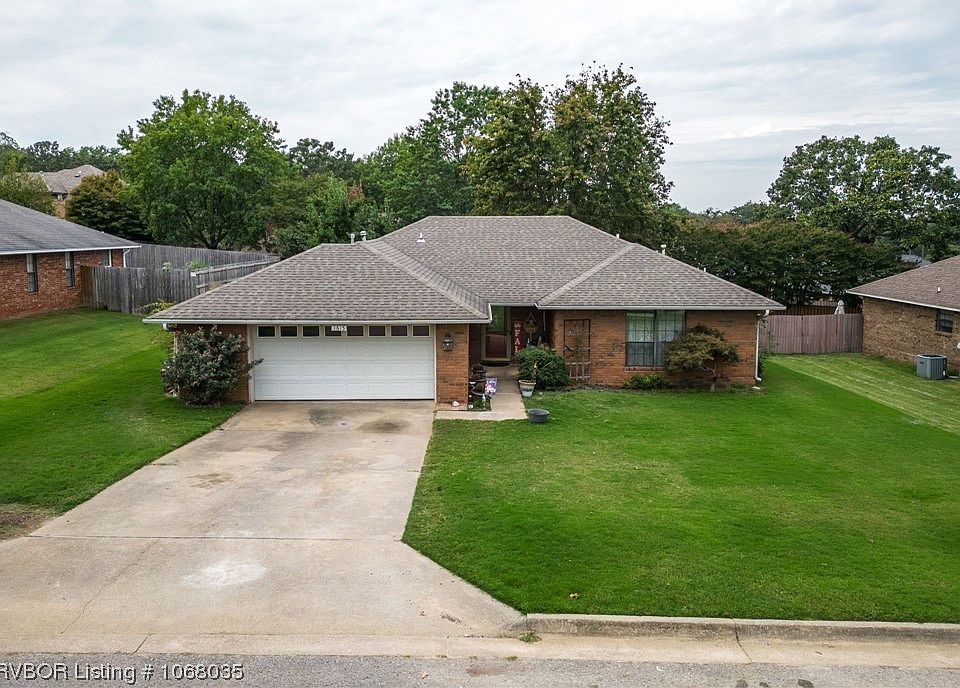1st image of 1615 Hunter Hill Dr