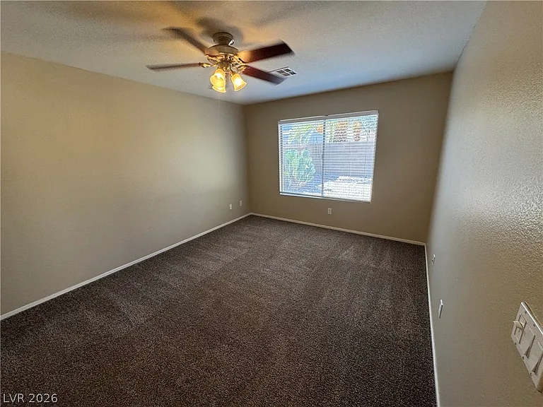 4951 Lunetto Ave — Photo 16