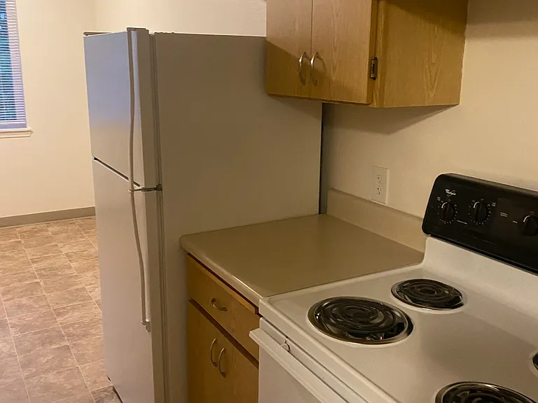 Waverly Square Apartments — Photo 7