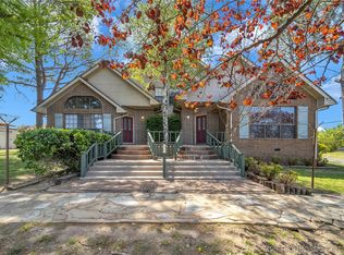 106 E Balentine Rd, Tahlequah, OK 74464