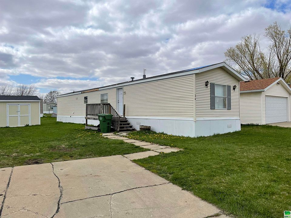 1st image of 26 Riverview Dr
