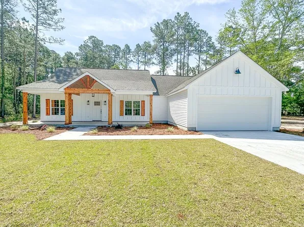 2308 Thomas St, Adel, GA 31620