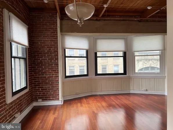 105 S 18th St Unit 4B, Philadelphia, PA 19103
