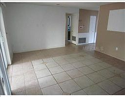 4th image of 5818 Holmes Dr