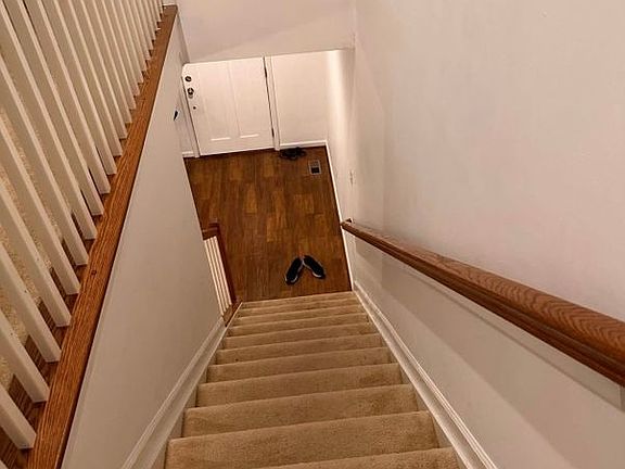 4th image of 114A Forestdale Ave