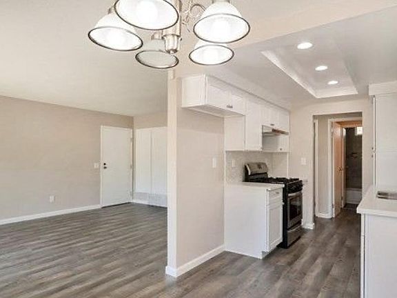 3rd image of 1525 Walnut Leaf Dr Unit 114