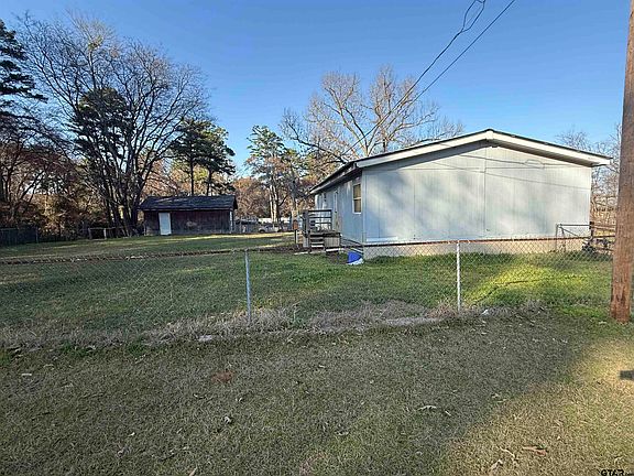 3rd image of 4932 County Road 4201