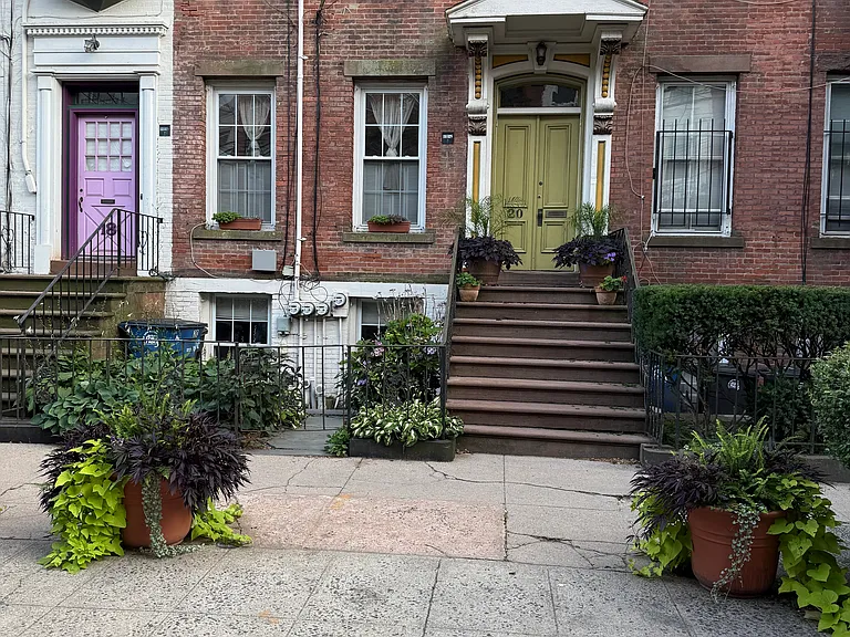 20 Court St #1 — Photo 1