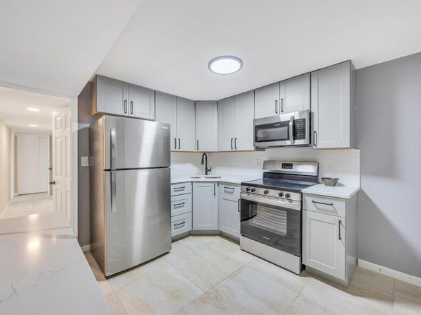 9 Juniper Pl #B