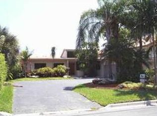 1000 88th St, Surfside, FL 33154