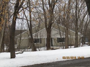 4126 Valentine Crest Rd, Arden Hills, MN 55112