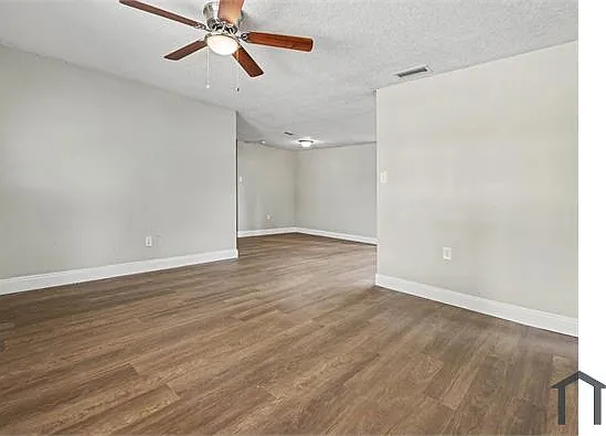 5105 Rohn Ave — Photo 10