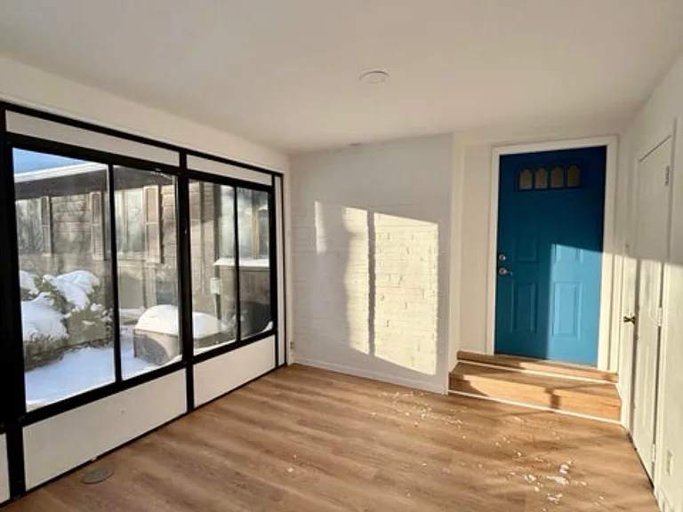 325 Winwood Ave — Photo 5