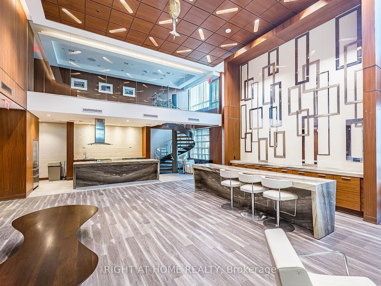 2 bed, $2,450 — Photo 4