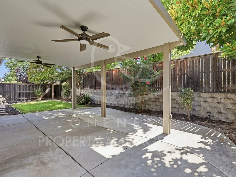 611 Open Range Ln — Photo 27