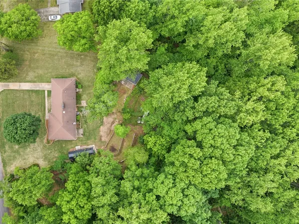 114 Pemberton Dr, Greenville, SC 29611