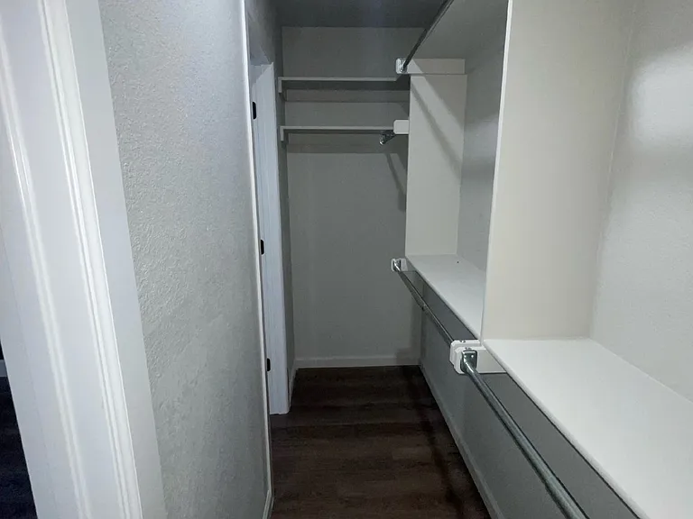4400 Hemingway Dr #115 — Photo 35