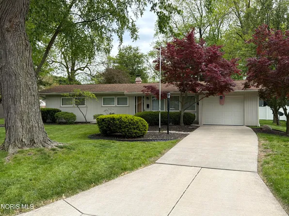 5934 San Reno Dr, Sylvania, OH 43560