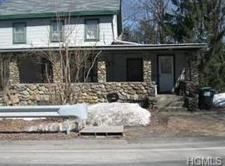 59 Estrada Rd, Central Valley, NY 10917