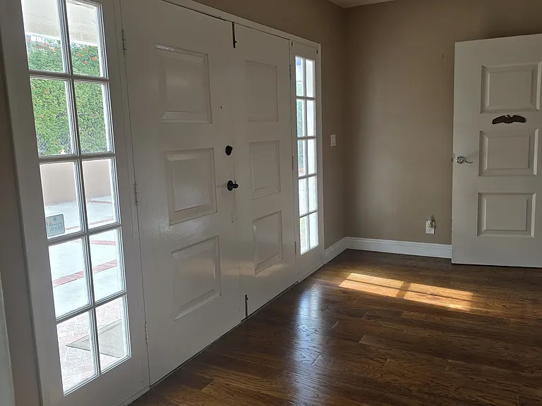 2633 Colt Rd — Photo 2