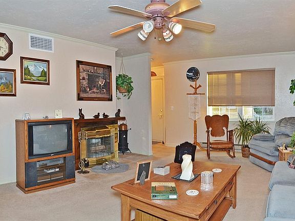 4th image of 3327 Brookhollow Ct