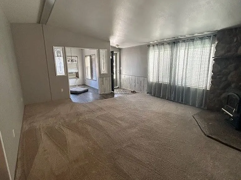 103 Silverbow Ct — Photo 10