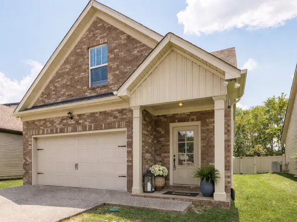 231 Donna Dr, Hendersonville, TN 37075