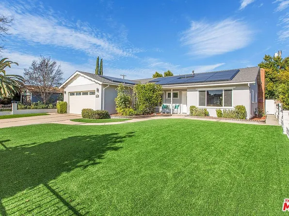 22631 Gilmore St, West Hills, CA 91307